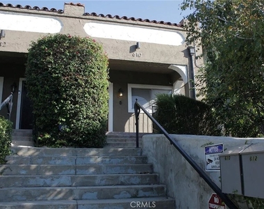 610 Brittania Street - Photo Thumbnail 2