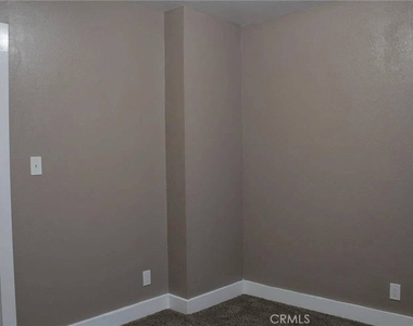 610 Brittania Street - Photo Thumbnail 16
