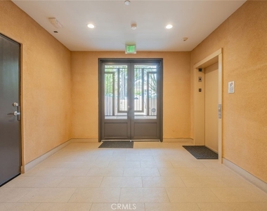 1941 Waltonia Drive - Photo Thumbnail 9