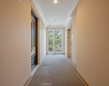 1941 Waltonia Drive - Photo Thumbnail 10