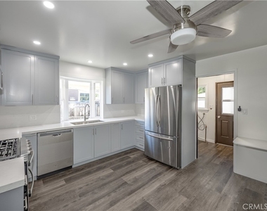 10931 Mcvine - Photo Thumbnail 5