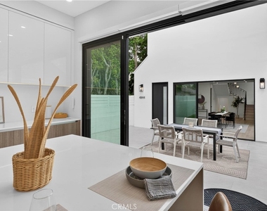 4844 Biloxi Avenue - Photo Thumbnail 50