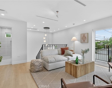4844 Biloxi Avenue - Photo Thumbnail 68