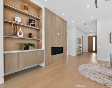 4844 Biloxi Avenue - Photo Thumbnail 8