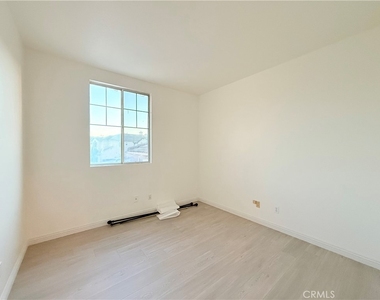5425 Signac Court - Photo Thumbnail 14