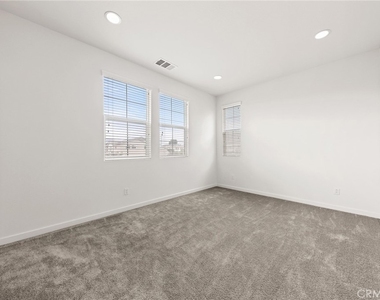2972 E Calgary - Photo Thumbnail 40