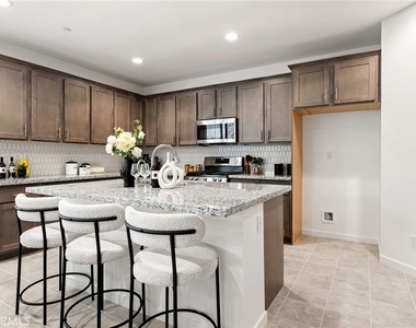 2972 E Calgary - Photo Thumbnail 15