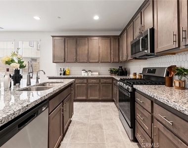 2972 E Calgary - Photo Thumbnail 17