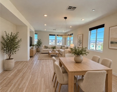 27145 Valley Oak - Photo Thumbnail 1