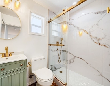 2312 California - Photo Thumbnail 12