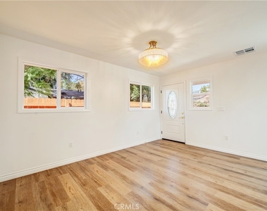 2312 California - Photo Thumbnail 6