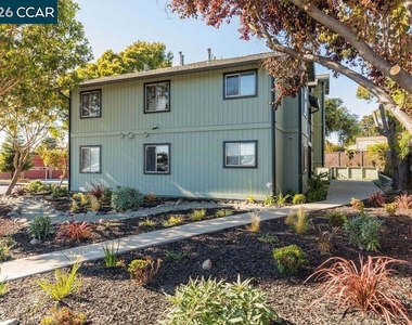 4800 Bayview Ave - Photo Thumbnail 1