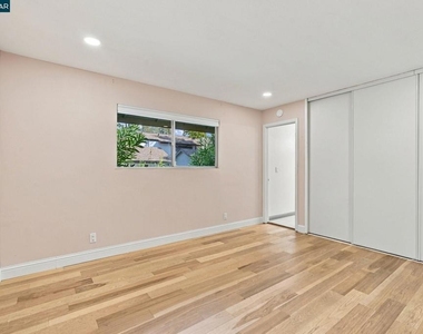 1738 Candelero Ct - Photo Thumbnail 5