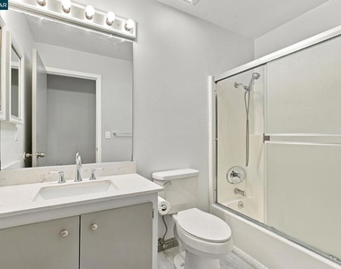 1738 Candelero Ct - Photo Thumbnail 8