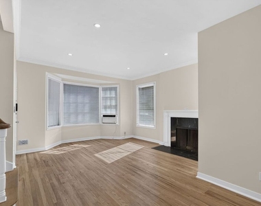215 S Gale Drive - Photo Thumbnail 7