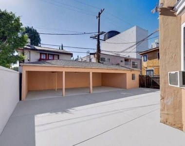 215 S Gale Drive - Photo Thumbnail 29