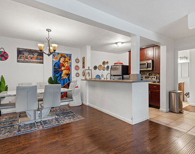 550 W Regent Street - Photo Thumbnail 7