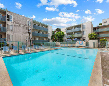 550 W Regent Street - Photo Thumbnail 12