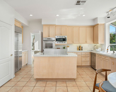 16632 Calle Jermaine - Photo Thumbnail 8