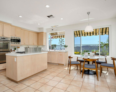 16632 Calle Jermaine - Photo Thumbnail 9