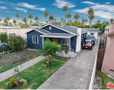 2742 S Rimpau Boulevard - Photo Thumbnail 6