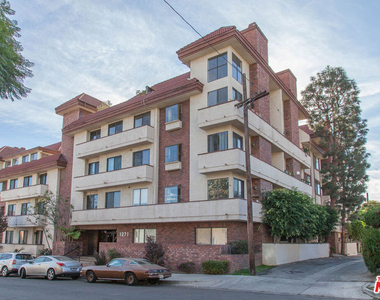 1271 Granville Avenue - Photo Thumbnail 30