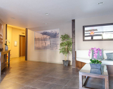 1271 Granville Avenue - Photo Thumbnail 28