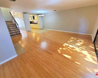 4365 Mclaughlin Avenue - Photo Thumbnail 10
