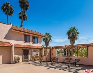 4365 Mclaughlin Avenue - Photo Thumbnail 5