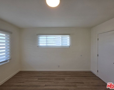 1280 West Boulevard - Photo Thumbnail 16