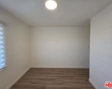 1280 West Boulevard - Photo Thumbnail 27