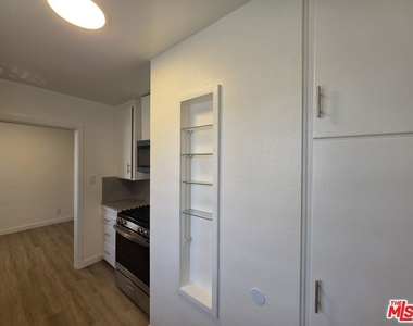 1280 West Boulevard - Photo Thumbnail 11