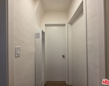 1280 West Boulevard - Photo Thumbnail 14