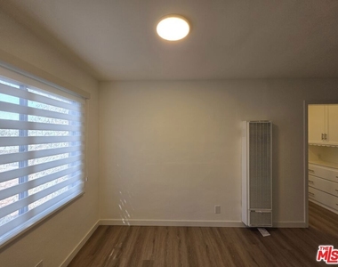 1280 West Boulevard - Photo Thumbnail 4