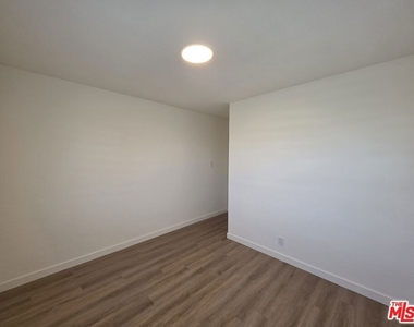 1280 West Boulevard - Photo Thumbnail 26