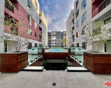 1234 Wilshire Boulevard - Photo Thumbnail 9