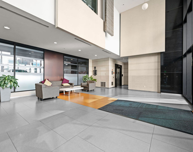 1234 Wilshire Boulevard - Photo Thumbnail 22