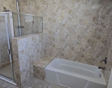 1748 Colby Avenue - Photo Thumbnail 21