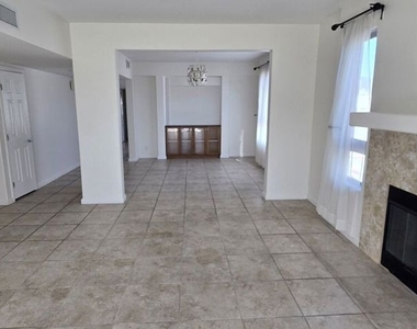 1748 Colby Avenue - Photo Thumbnail 1