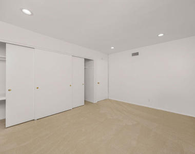 3315 Crail Way - Photo Thumbnail 26