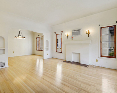 421 N Ogden Drive - Photo Thumbnail 1