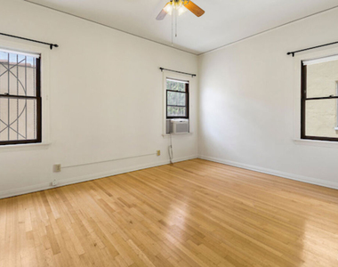 421 N Ogden Drive - Photo Thumbnail 11