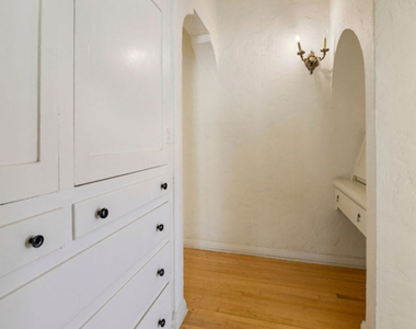 421 N Ogden Drive - Photo Thumbnail 14