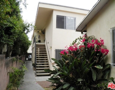 1908 11th Street - Photo Thumbnail 5