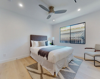 1824 Stearns Drive - Photo Thumbnail 18