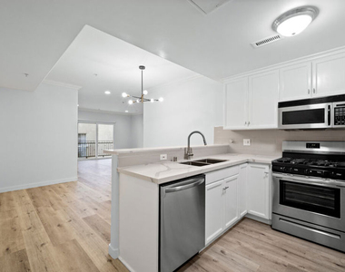 2335 S Bentley Avenue - Photo Thumbnail 1