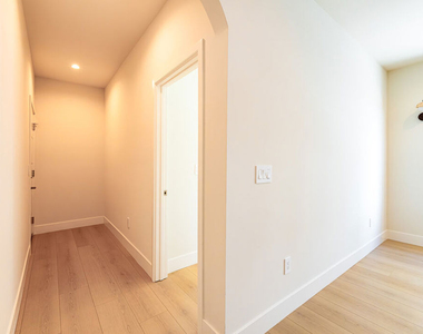 4637 W 18th Street - Photo Thumbnail 26