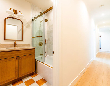 4637 W 18th Street - Photo Thumbnail 4