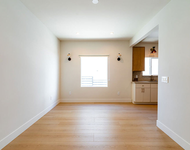 4637 W 18th Street - Photo Thumbnail 17