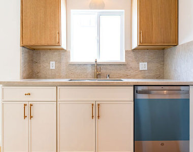4637 W 18th Street - Photo Thumbnail 6
